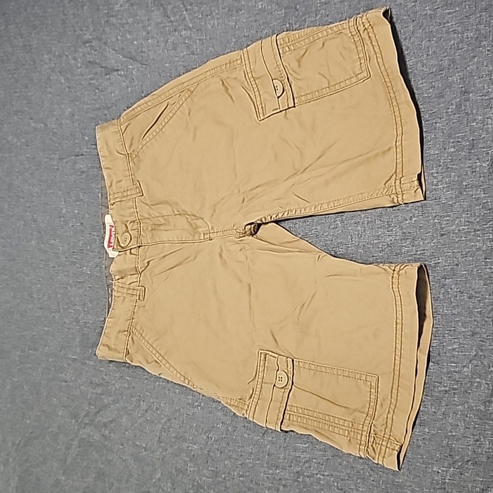 Levi size 8 reg boys shorts